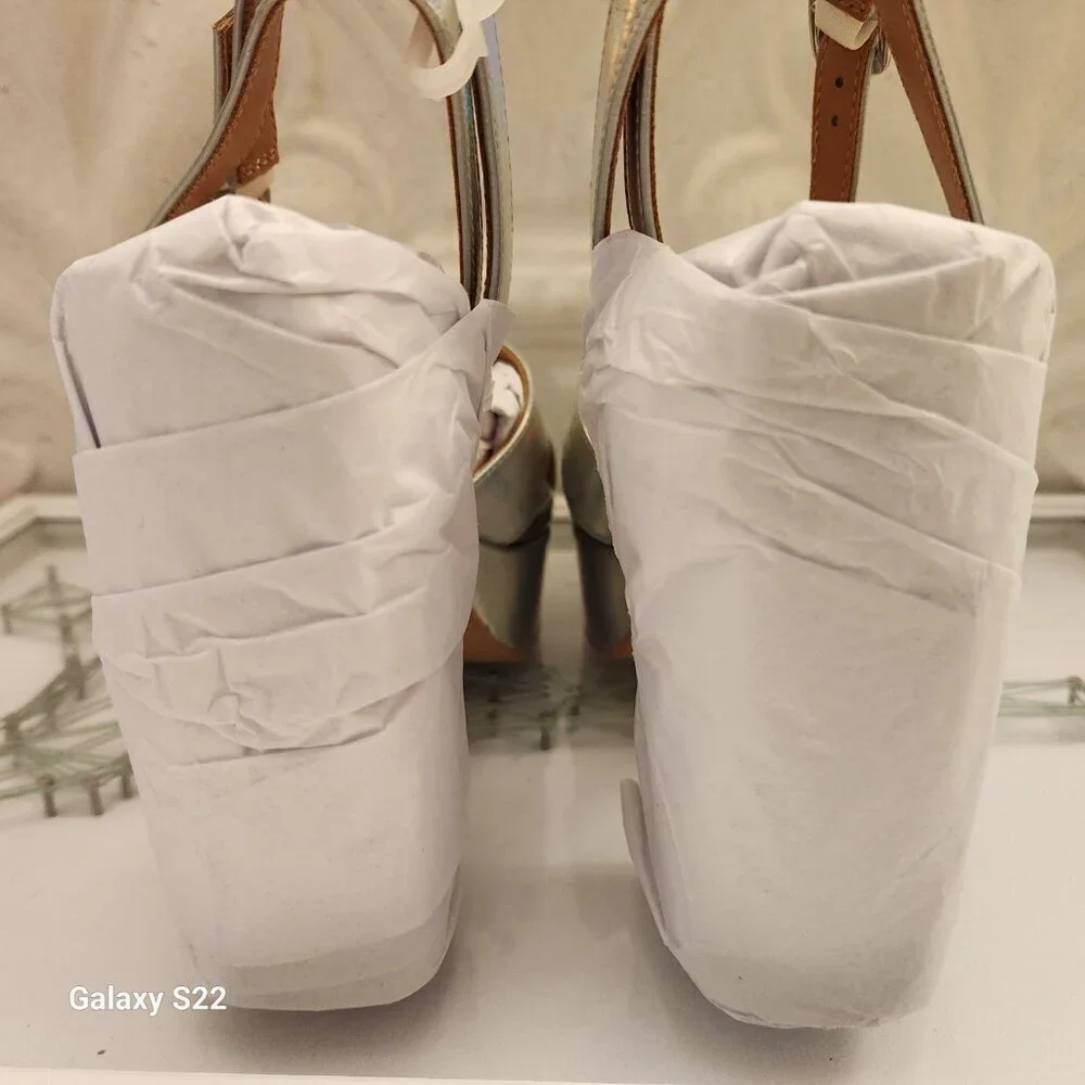 Lisa Vicky Silver Metallic 
